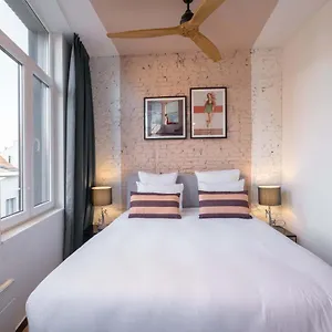 Shway - The Pink Pigeon Appartement Anvers